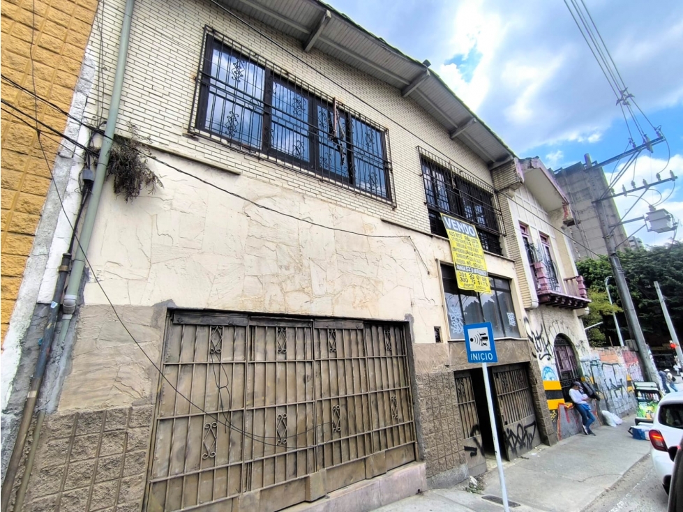 CASA LOTE, ALTA MIXTURA - SECTOR: PRADO CENTRO, VIA PRINCIPAL. — foto 2