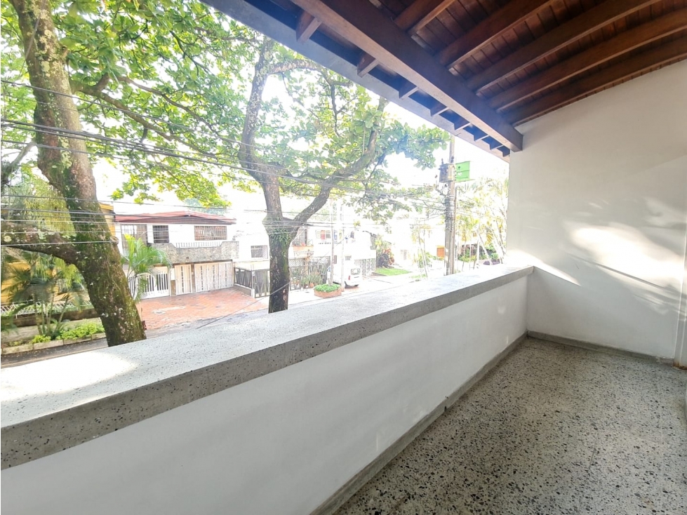 VENTA CASA LOTE 1 CUADRA DE ESTACION FLORESTA — foto 4