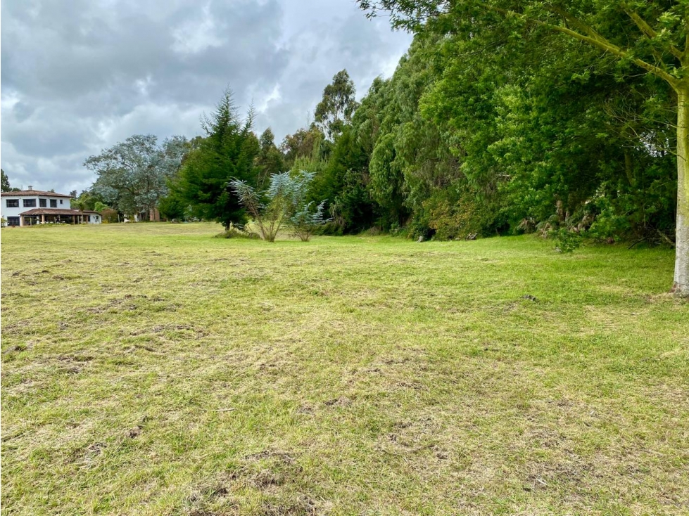 VENDO LOTE SAN PEDRO DE LOS MILAGROS - URBANIZACIÓN CERRADA — foto 2