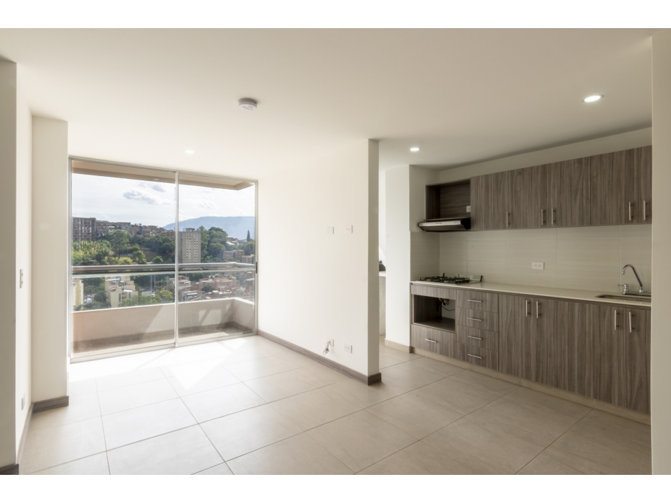Apartamento en venta en sector de Viviendas del Sur - Itagui — foto 2