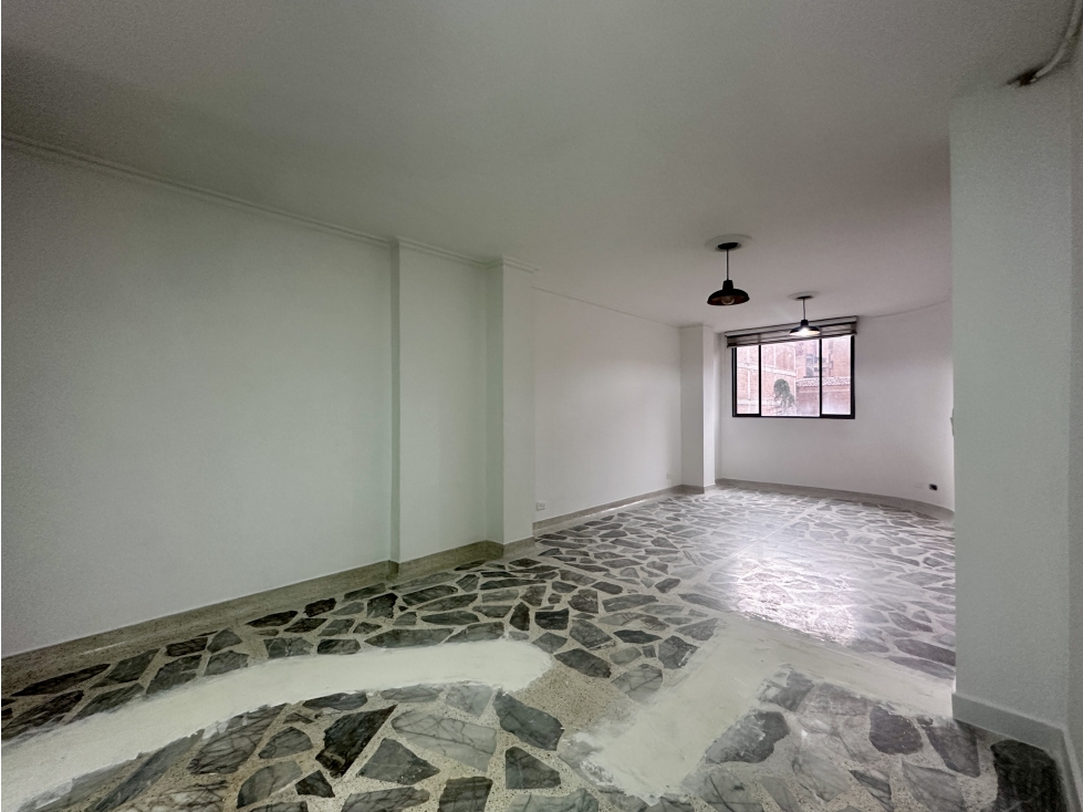 Apartamento en venta, Laureles, Medellín — foto 2