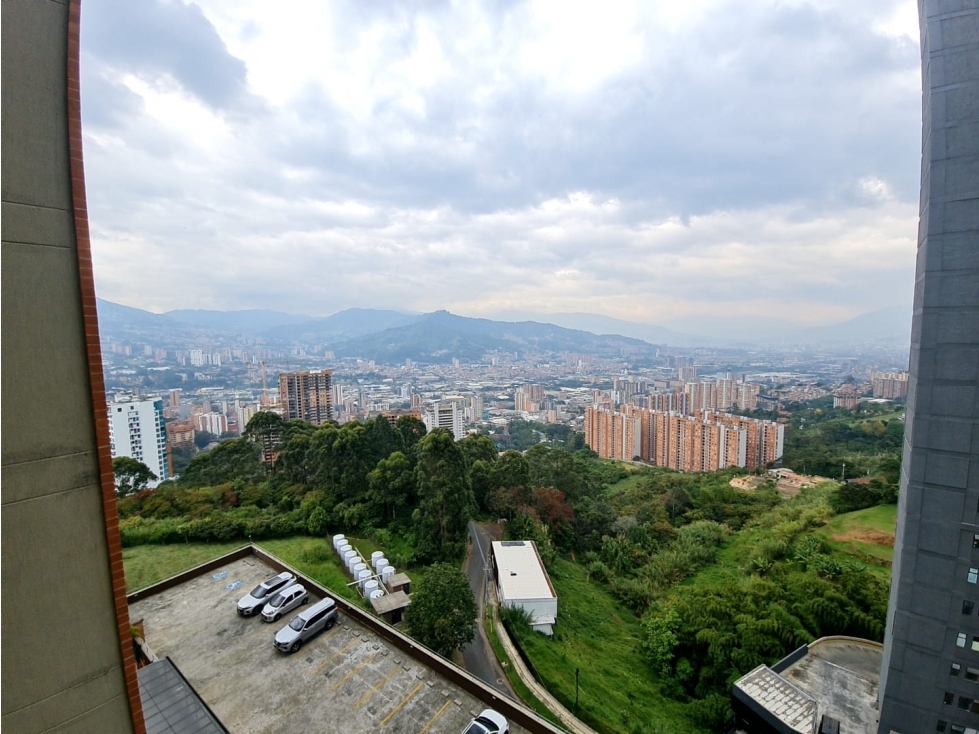VENTA APARTAMENTO SABANETA 89 MTS VISTA A LA CIUDAD , LAS LOMITAS — foto 2