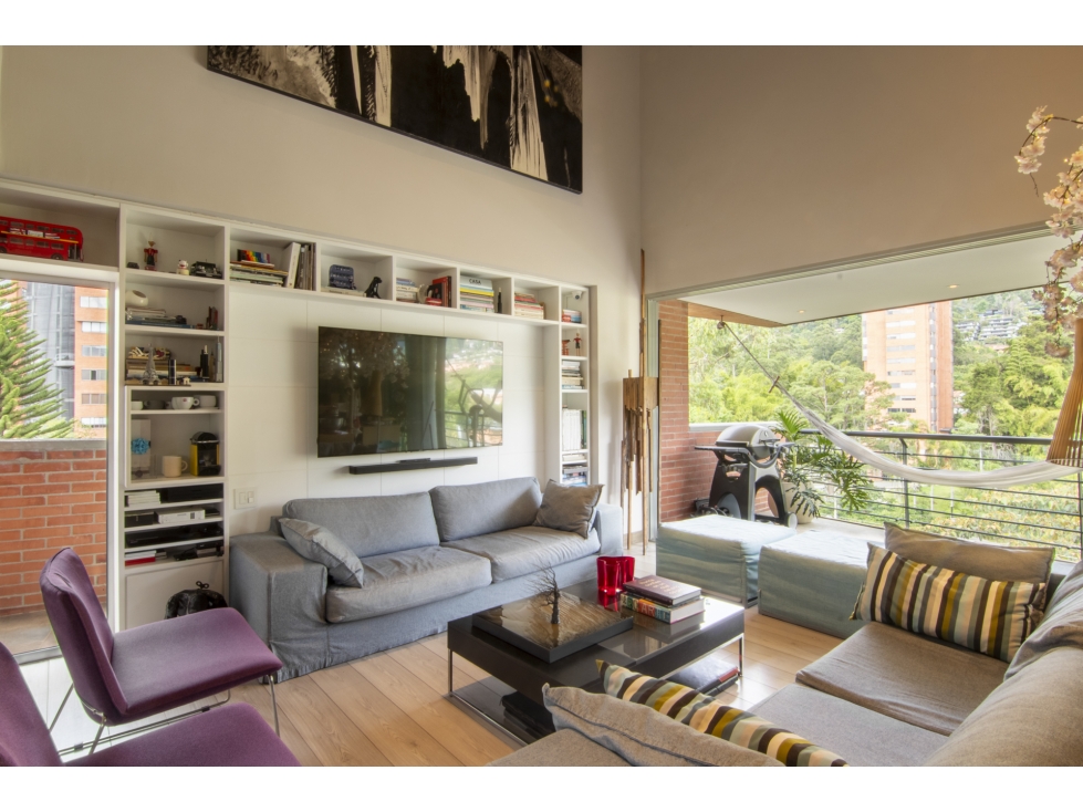 Hermoso apartamento dúplex remodelado en sector de San Lucas — foto 3
