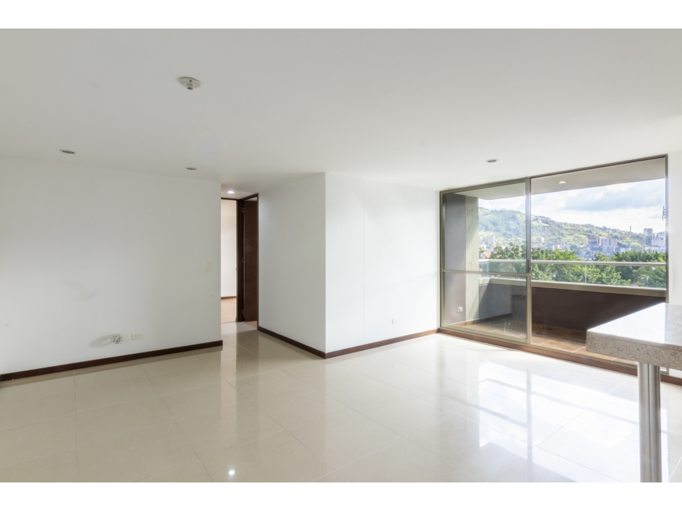 Apartamento en venta en sector de La Abadia - Envigado — foto 2