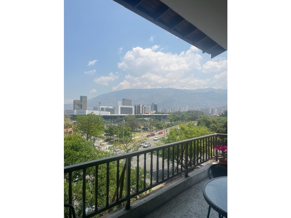 Amplio apartamento ubicado muy cerca del Cerro Nutibara — foto 2