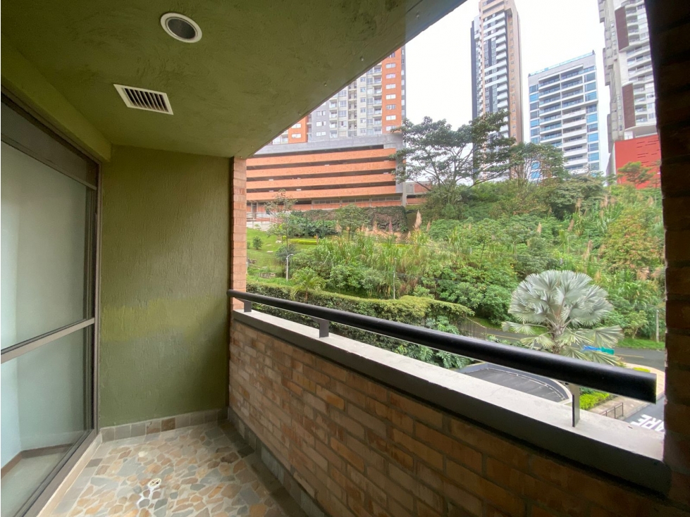 Apartamento en venta en sector de las Lomitas - Sabaneta — foto 2