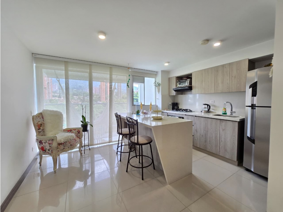 APARTAMENTO lLUMINADO ITAGUI , SURAMERICA VISTA VERDE — foto 3