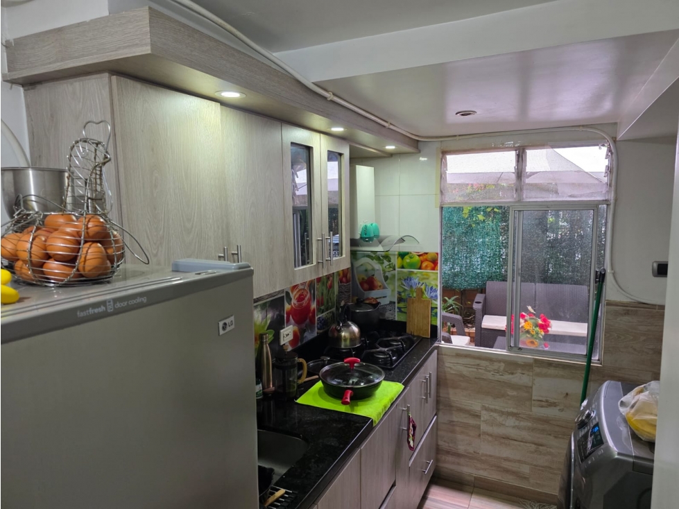 Apartamento con jardin Camino verde, sector plano — foto 5