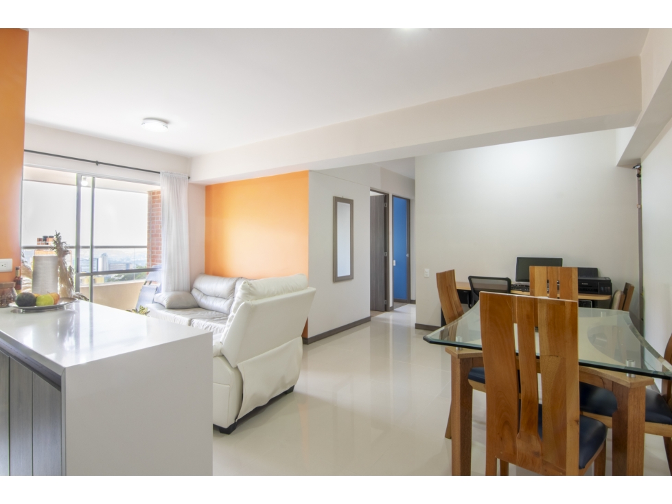 Hermoso apartamento con vista a la ciudad — foto 2