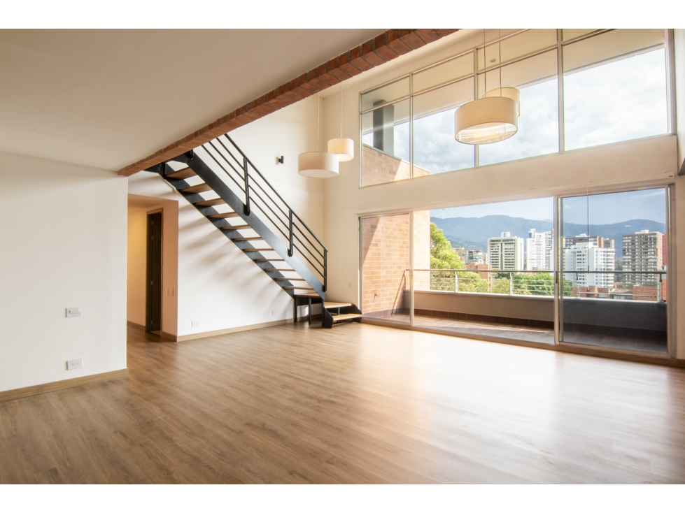 Apartamento remodelado en sector de los Balsos - El Poblado