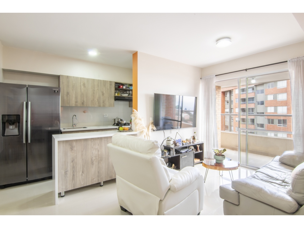 Hermoso apartamento con vista a la ciudad — foto 3