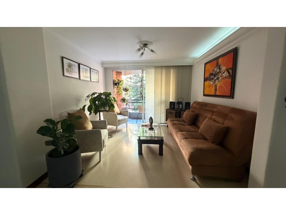 APARTAMENTO EN VENTA EN EL CORAZON DE LAURELES — foto 5