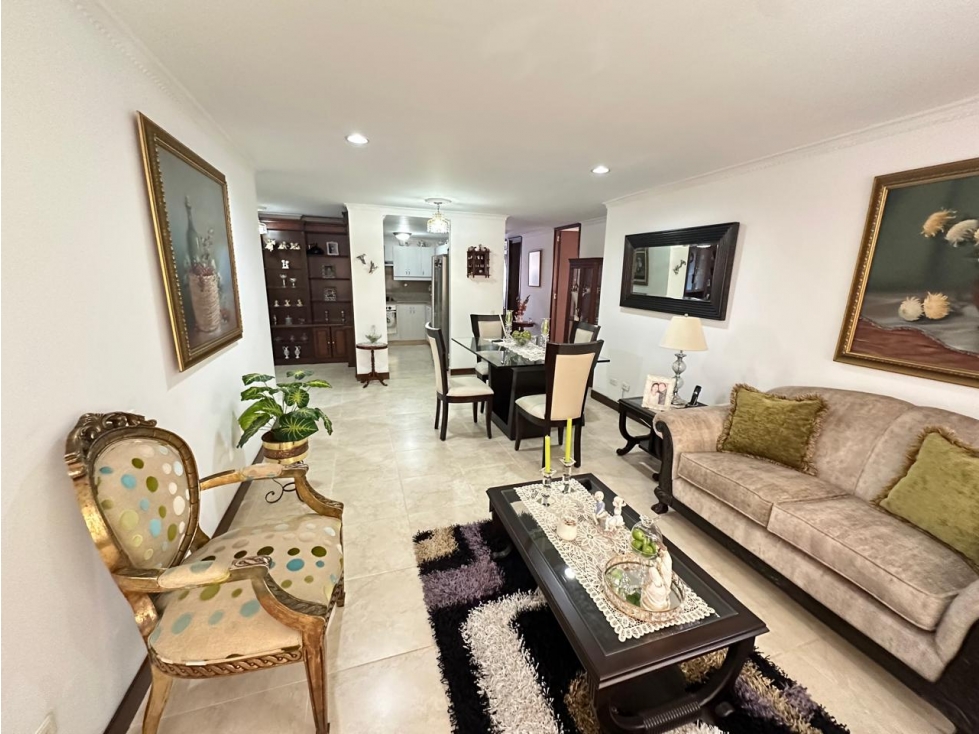 Apartamento para venta en conquistadores