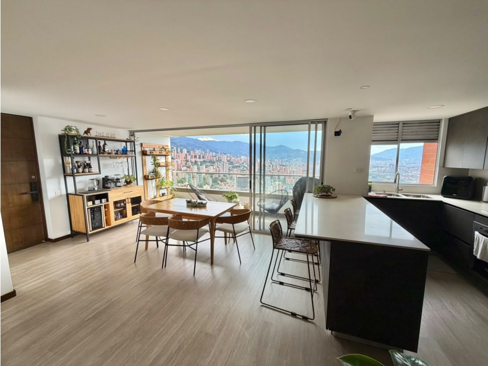 VENDO HERMOSO APARTAMENTO - POBLADO - PALMAS - HERMOSA VISTA — foto 2