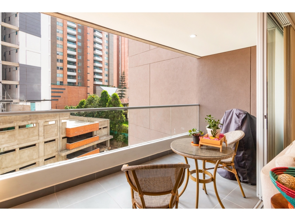Venta de Apartamento en la Loma de los Mesa - Envigado