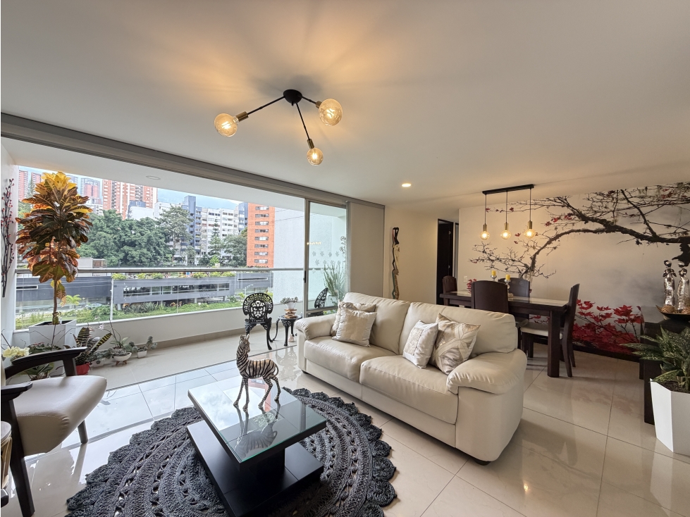Apartamento en venta, El Poblado, Medellín
