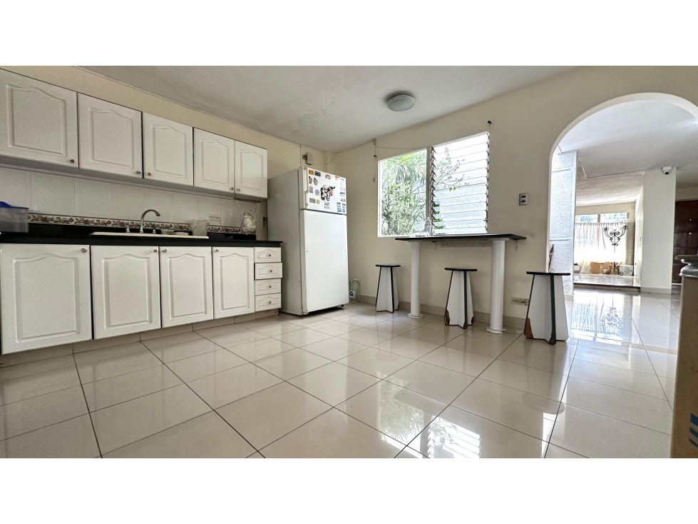 Casa remodelada en el barrio Los Colores — foto 2