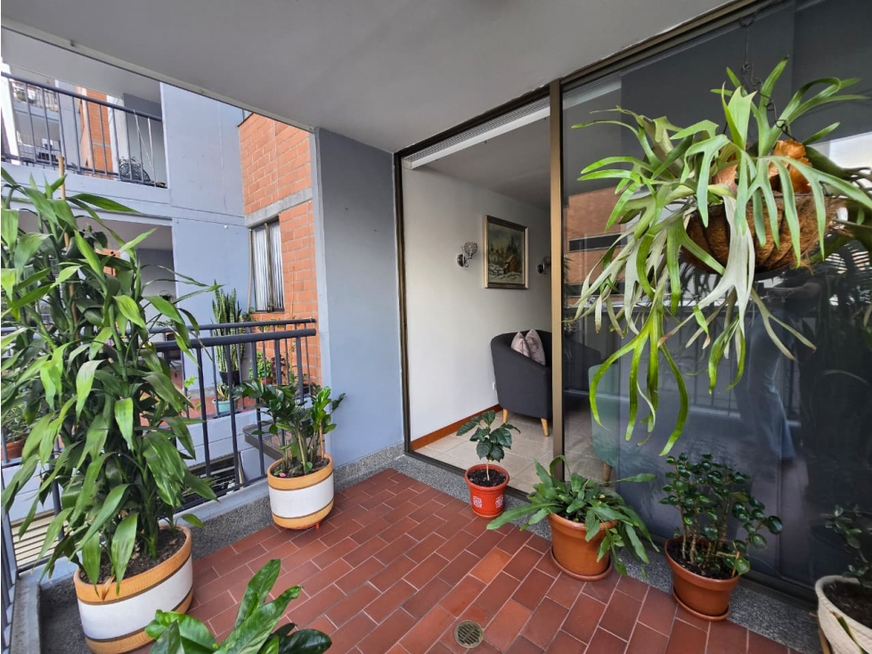APARTAMENTO ZONA PLANA SABANETA 83 MTS -3 HABT + SERVICIO — foto 3