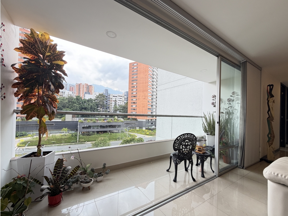 Apartamento en venta, El Poblado, Medellín — foto 2