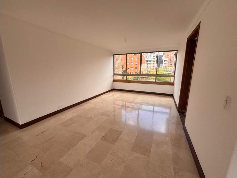 Apartamento para arriendo en El Poblado. — foto 3