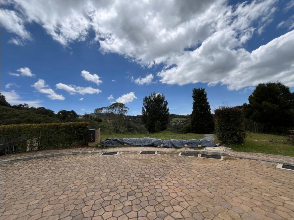 Lote en Palmas dentro de condominio — foto 4