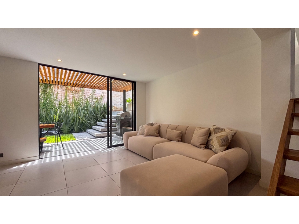 Moderna casa en sector exclusivo y tranquilo de San Lucas poblado — foto 4