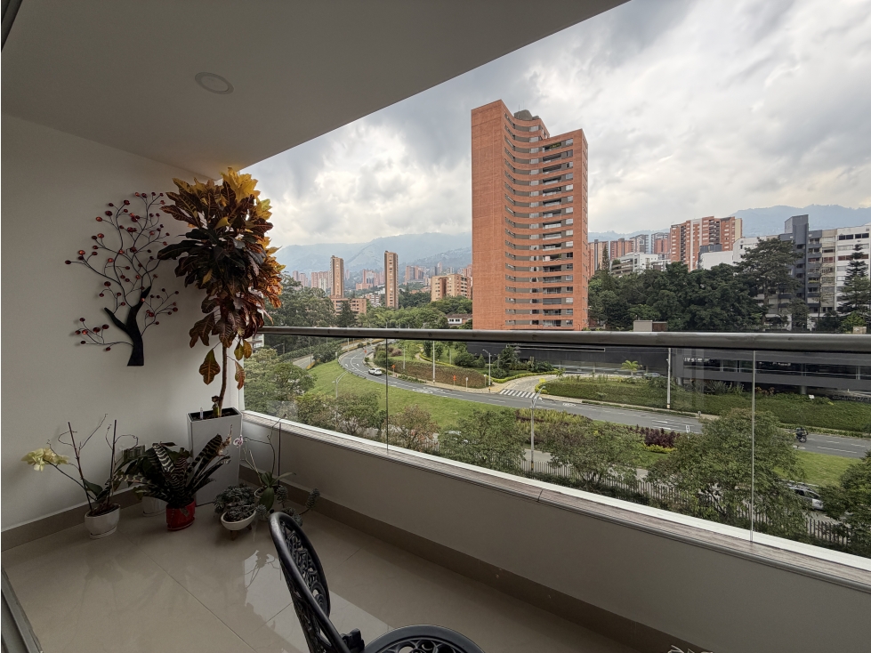 Apartamento en venta, El Poblado, Medellín — foto 3