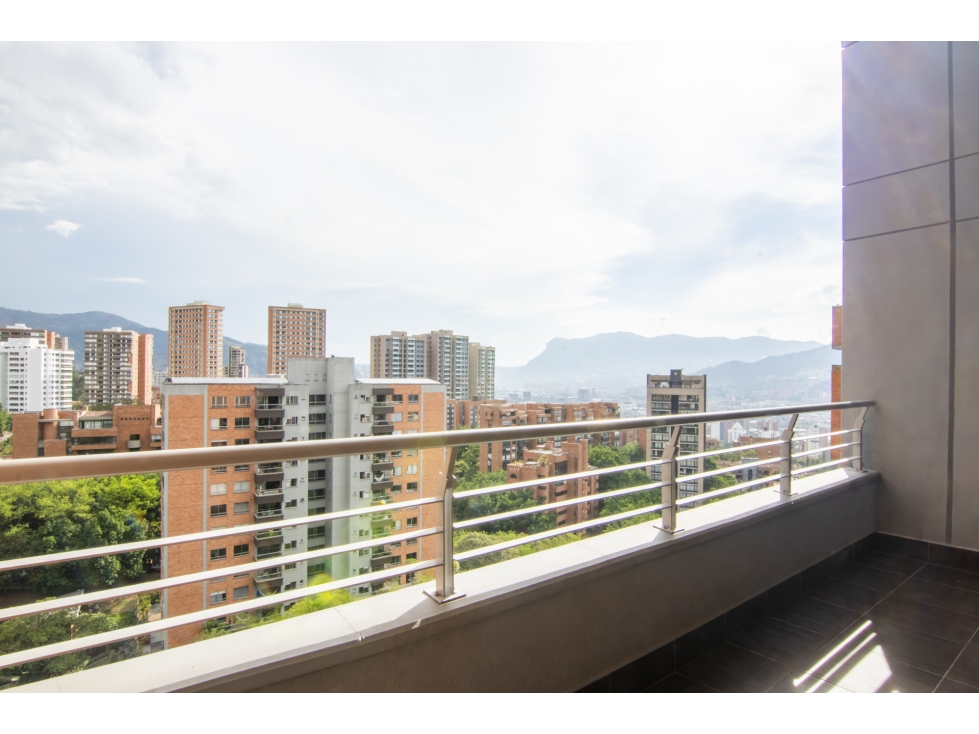 Apartamento remodelado en sector de los Balsos - El Poblado — foto 5