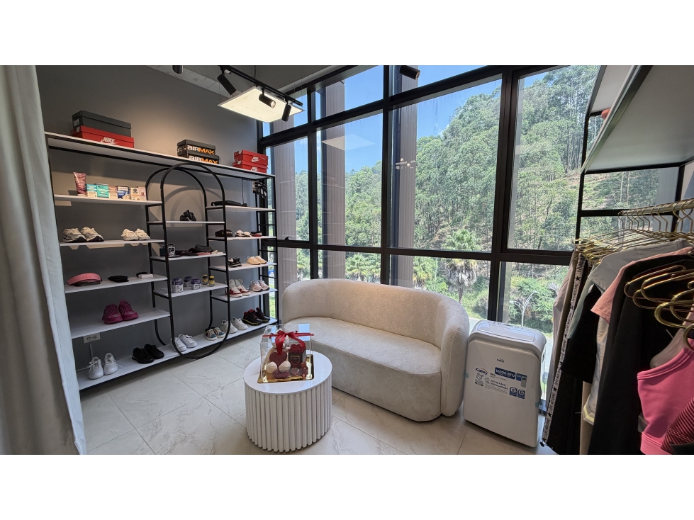 Oficina en venta en las Palmas con vista a bosque — foto 4