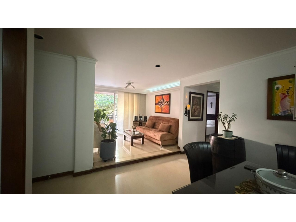APARTAMENTO EN VENTA EN EL CORAZON DE LAURELES — foto 6