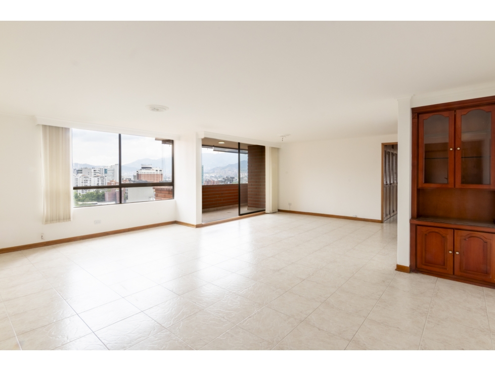 Apartamento en venta en sector de la Lalinde - El Poblado