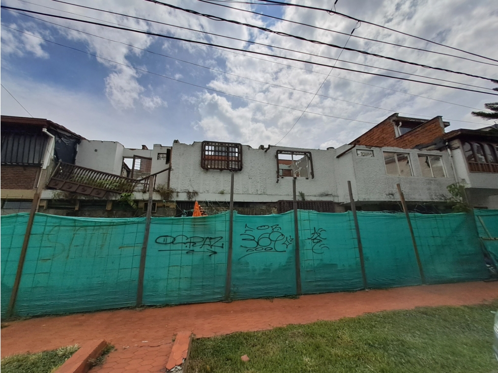 LOTE EN VENTA PARA DESARROLLAR PROYECTO EN LAURELES — foto 2