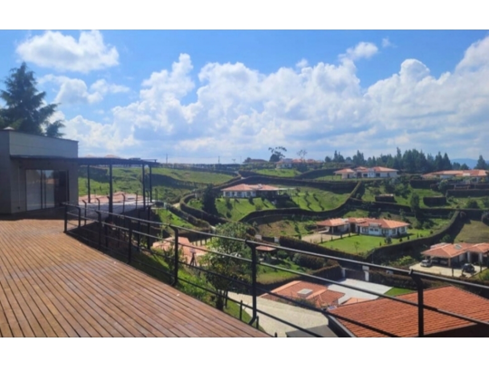 VENTA HERMOSA CASA EN SAN ANTONIO DE PEREIRA — foto 2