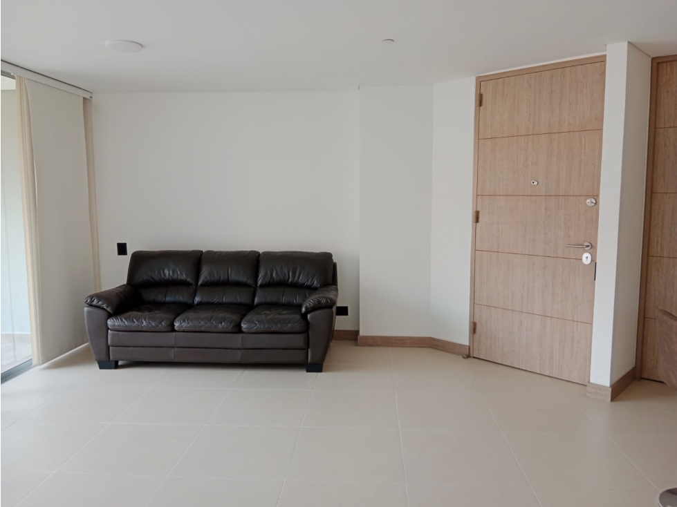 NCREIBLE APARTAMENTO LOMA DE LOS MESA ENVIGADO — foto 3