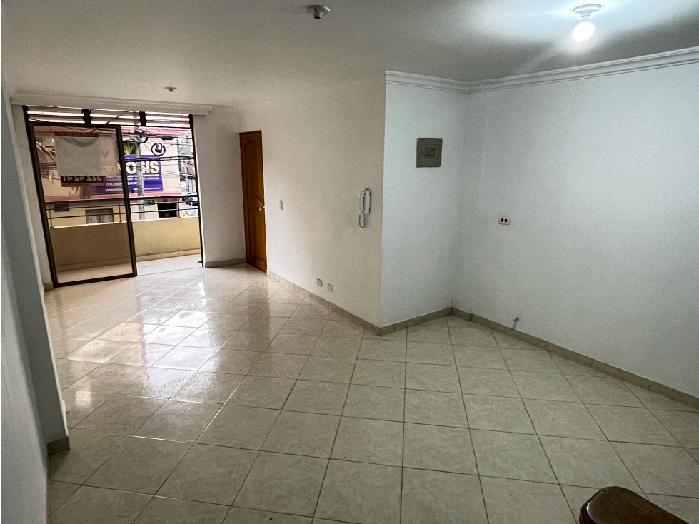 Apartamento en zona plana de Itagüí Las Asturias muy amplio. — foto 3