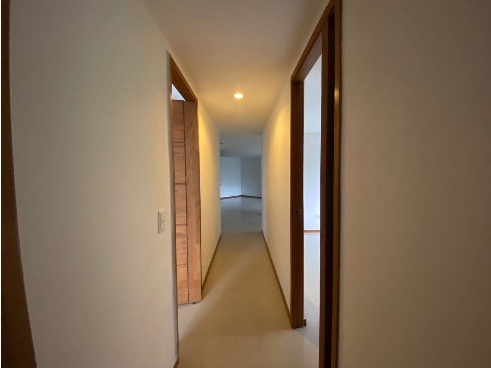 Apartamento en venta en sector de las Lomitas - Sabaneta — foto 5
