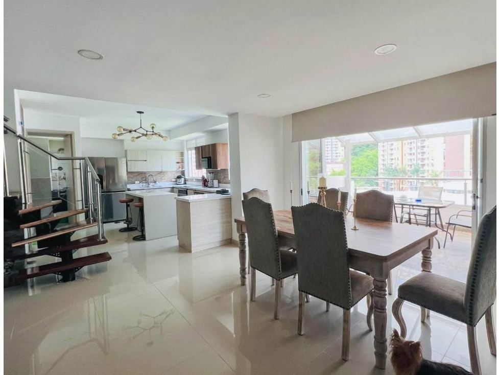 Penthouse en venta, La Cuenca-Envigado.