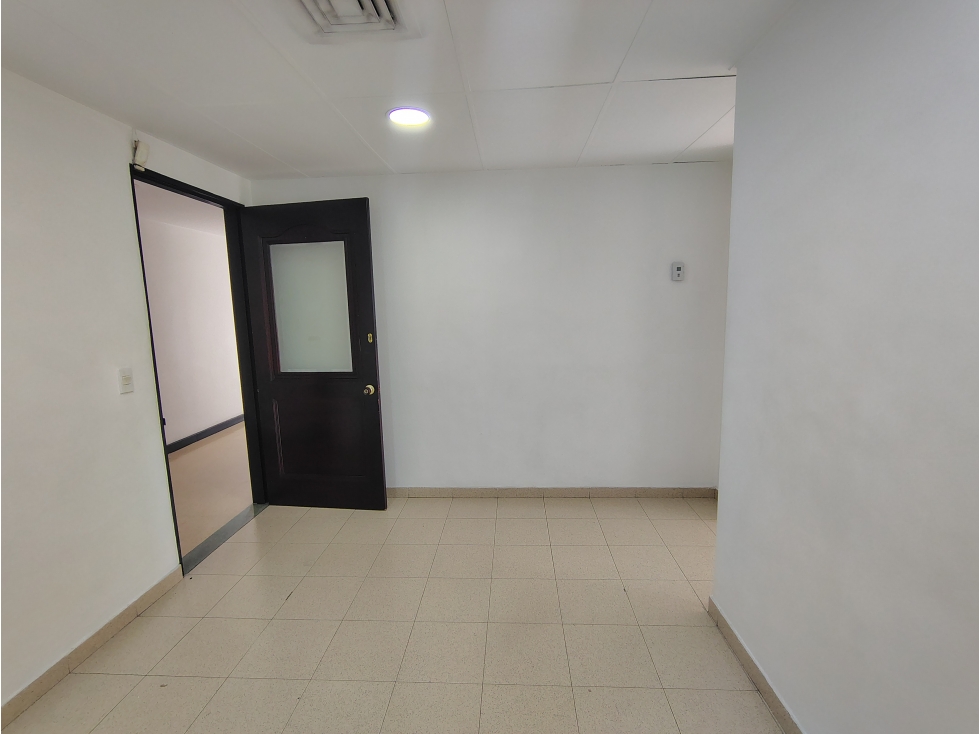 Oficina en venta, Patio Bonito - Medellín el Poblado — foto 2