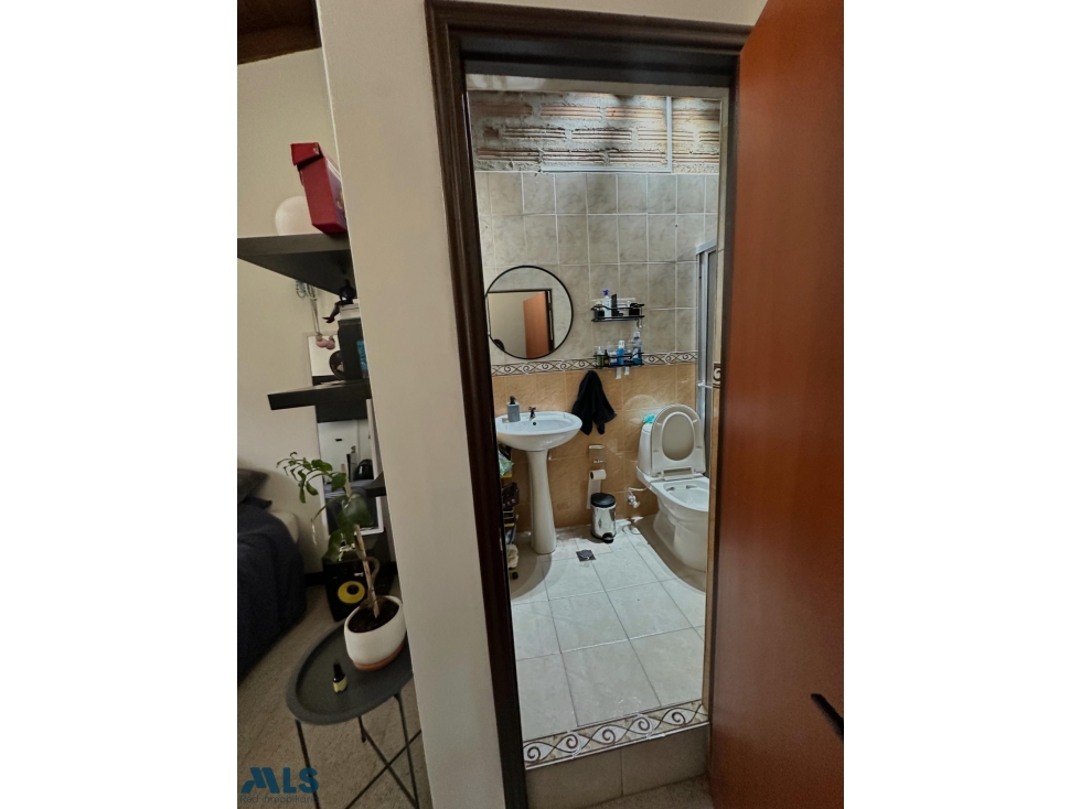 Casa de 250m2 en Conquistadores A pasos de Parques del Río. — foto 3