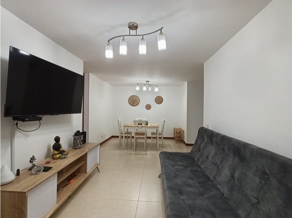 Apartamento en Loma de los Bernal — foto 3