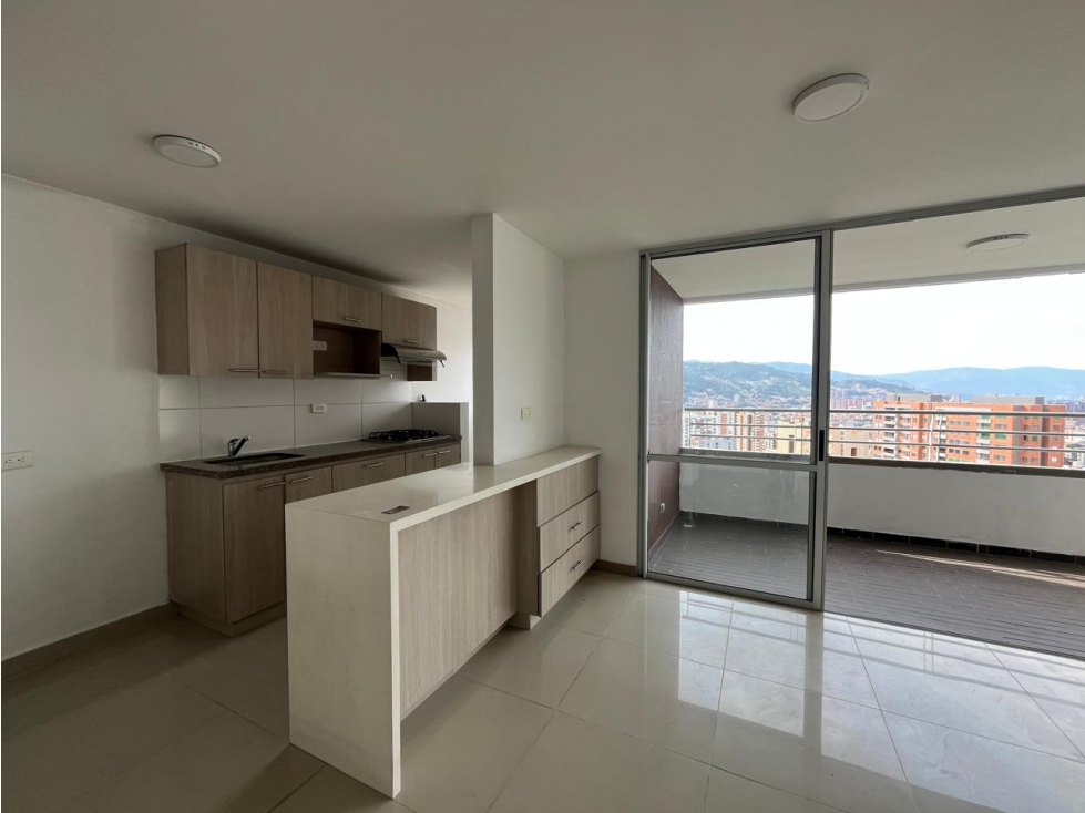 Apartamento en Sabaneta 3 alcobas piso alto — foto 3
