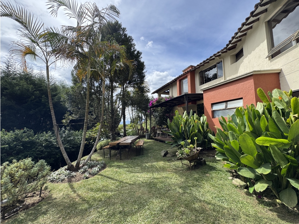 Espectacular Casa Campestre con Vista a la Ciudad | El Escobero — foto 2