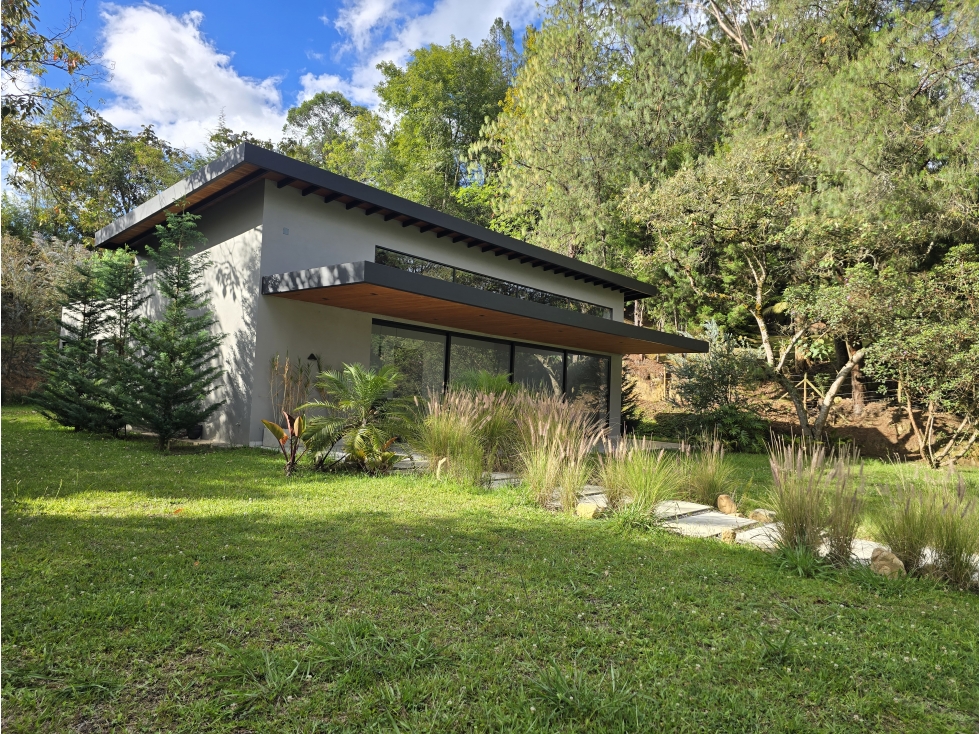 Venta de casa para estrenar en Guarne