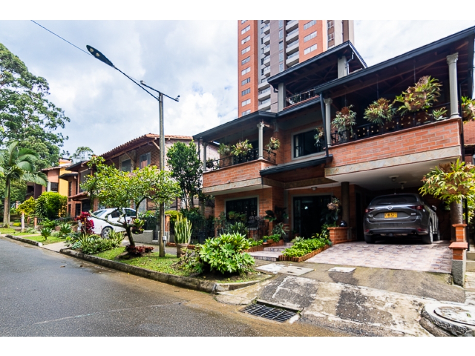 Venta de casa por la Doctora - Sabaneta — foto 3