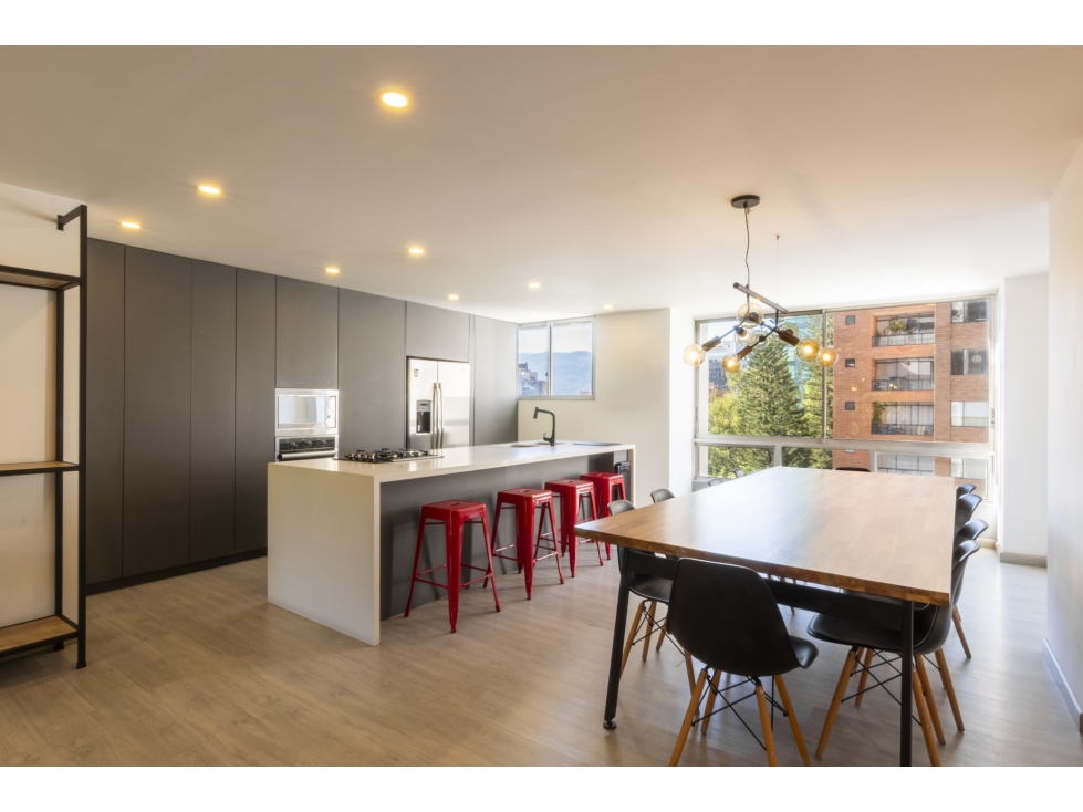 Apartamento remodelado en Patio Bonito