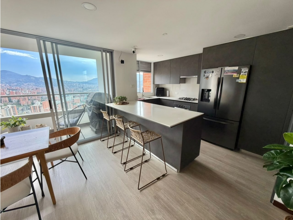 VENDO HERMOSO APARTAMENTO - POBLADO - PALMAS - HERMOSA VISTA — foto 4