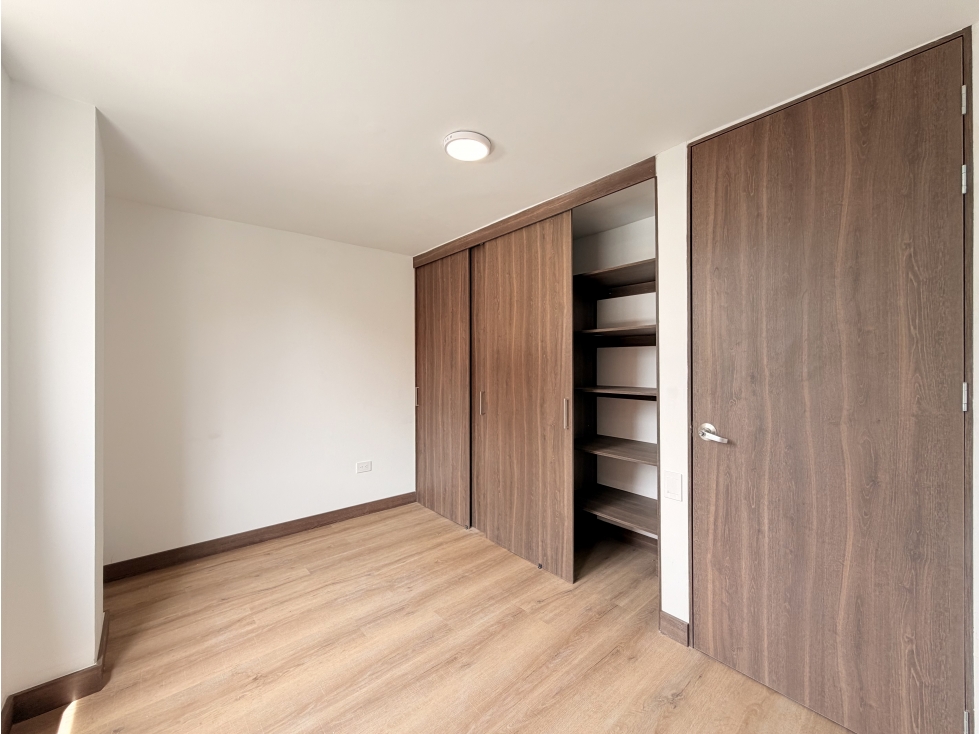 Venta Penthouse para estrenar en Laureles, con parqueadero doble — foto 5
