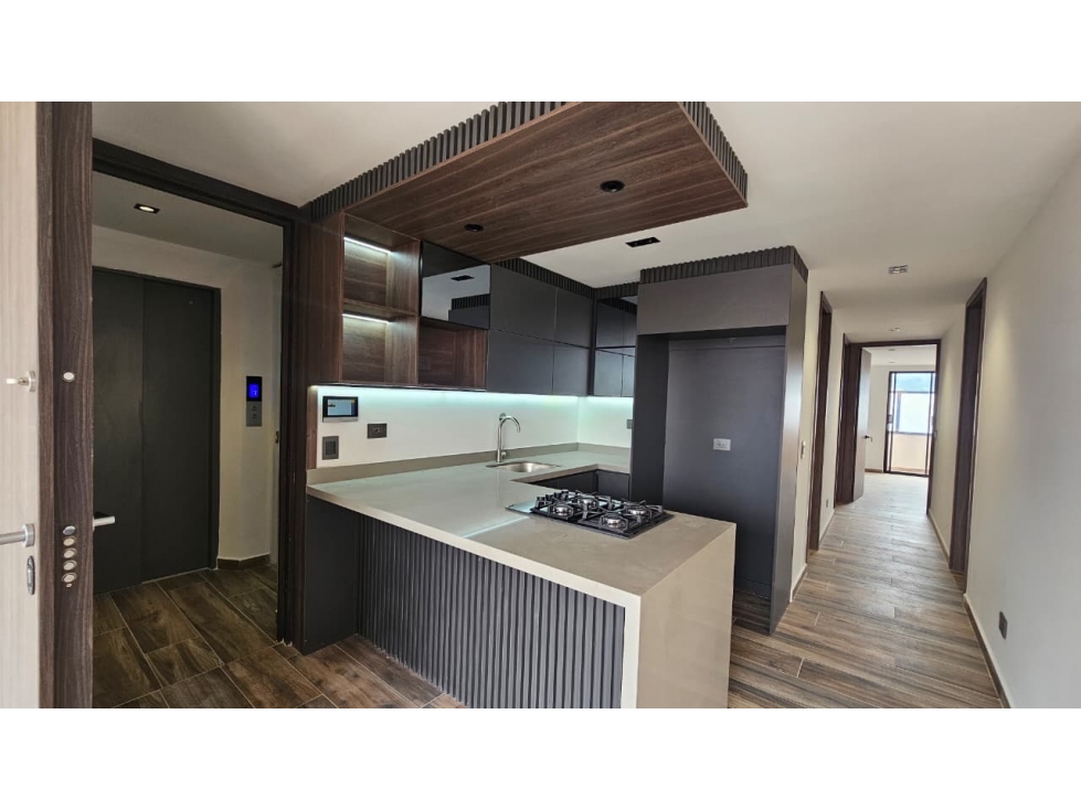 Apartamento Conquistadores | 1 por piso | 3 alcobas | 90 Mts $870M — foto 4