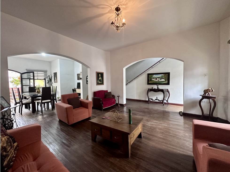 Casa en venta, Buenos Aires, Medellín