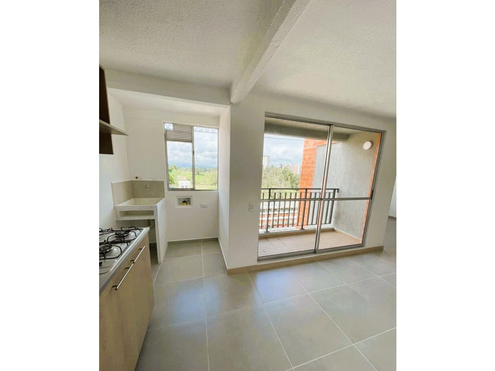VENTA APARTAMENTO RIONEGRO,SECTOR FONTIBON REMODELADO — foto 4